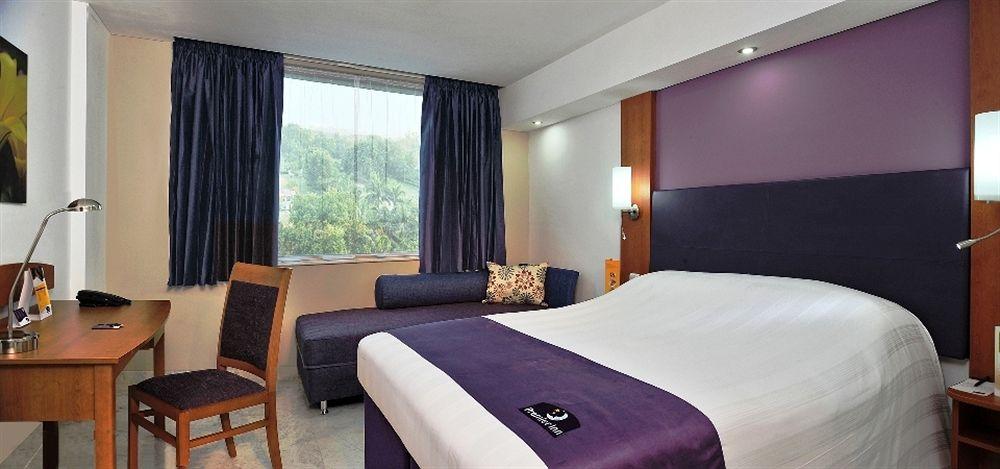 Fairfield By Marriott Kharadi Hotel 4*