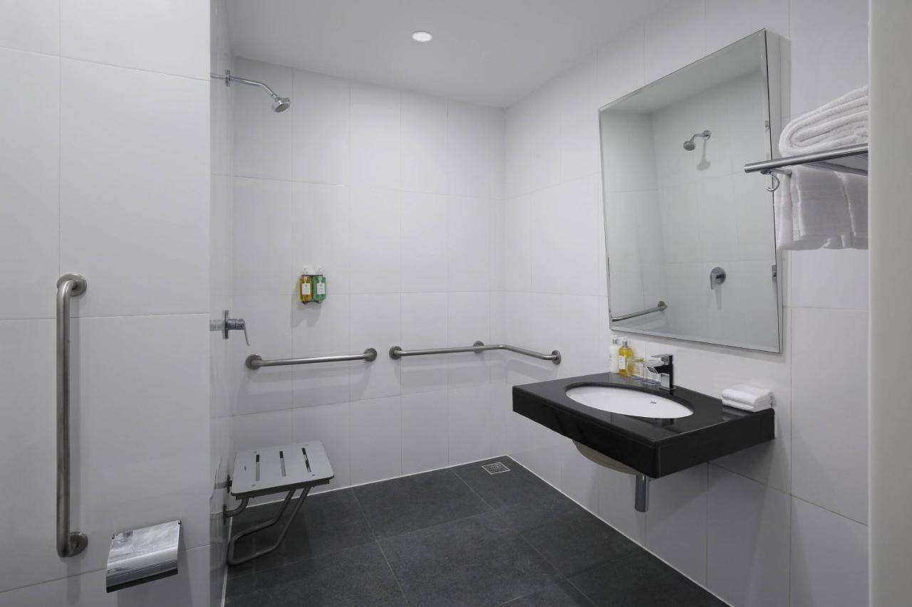 Fairfield By Marriott Kharadi Hotel