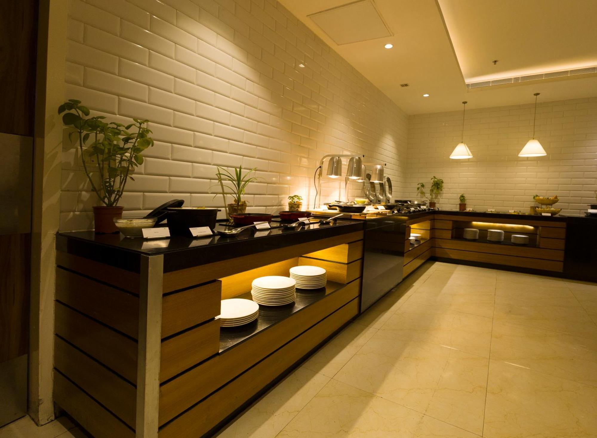 Fairfield By Marriott Kharadi Hotel